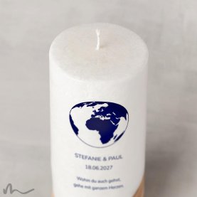 Hochzeitskerze Holzelement Docht Reisepass Globus Ø8 x 20 cm