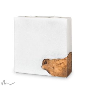 20 x 20 cm